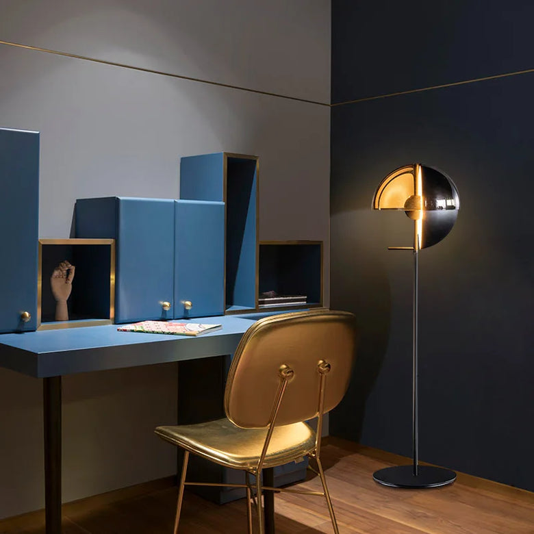 Bauhaus Geometric Smoked Glass Table Lamp – Black Iron, E27