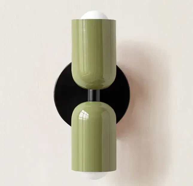 Classic Midcentury Modern Wall Lamp (10x25cm) in green and black for stylish lighting.