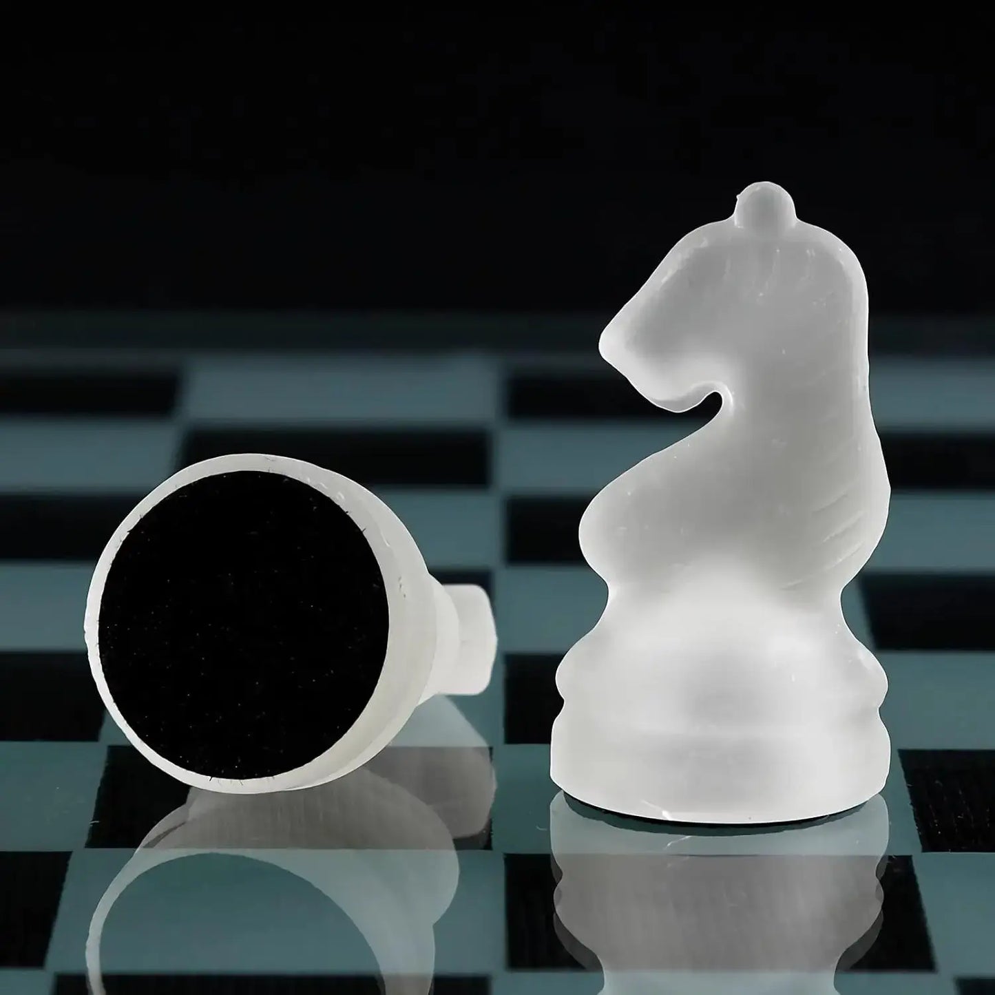 Glass Chess Set - Modern and Timeless Design