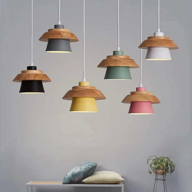 Suspension scandinave Macaron en bois – Lampe suspendue colorée avec cordon E27