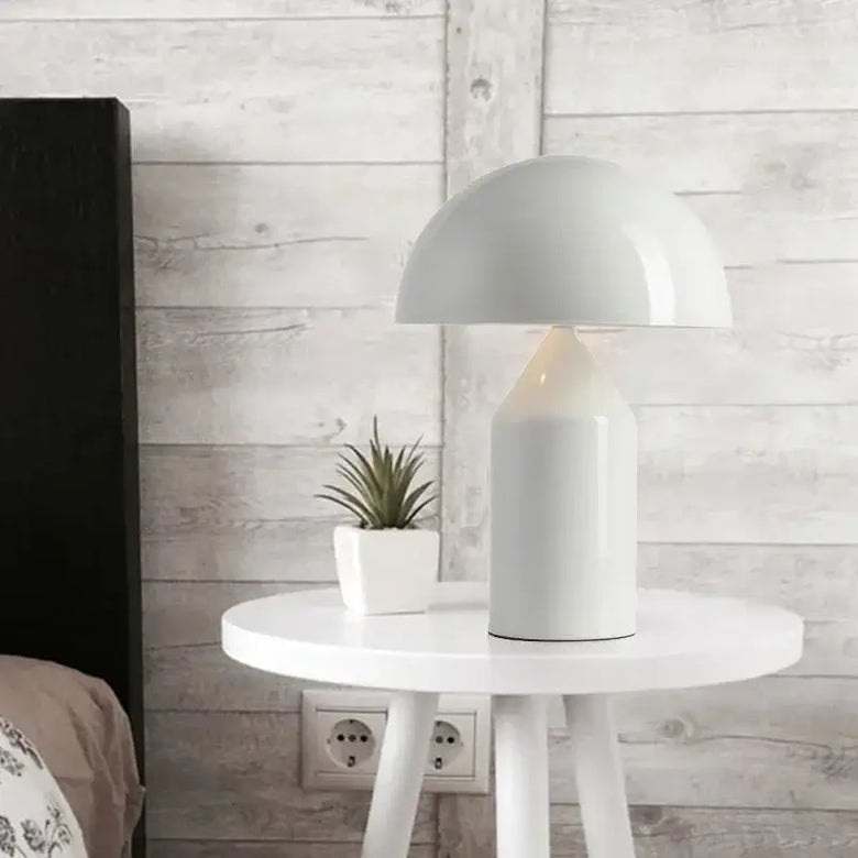 Luxurious Gold Mushroom Table Lamp I Black or White