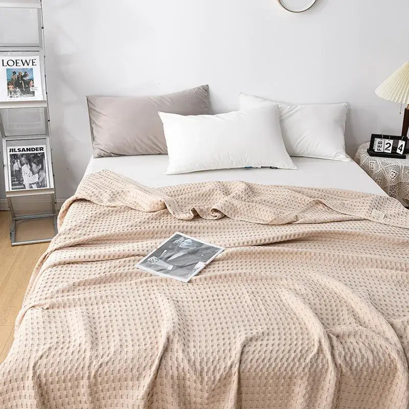 Chic Waffle Plaid Bed Spread - Style & Comfort