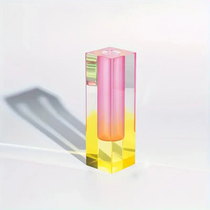 Soliflore vase: 80's style Acrylic single flower vase