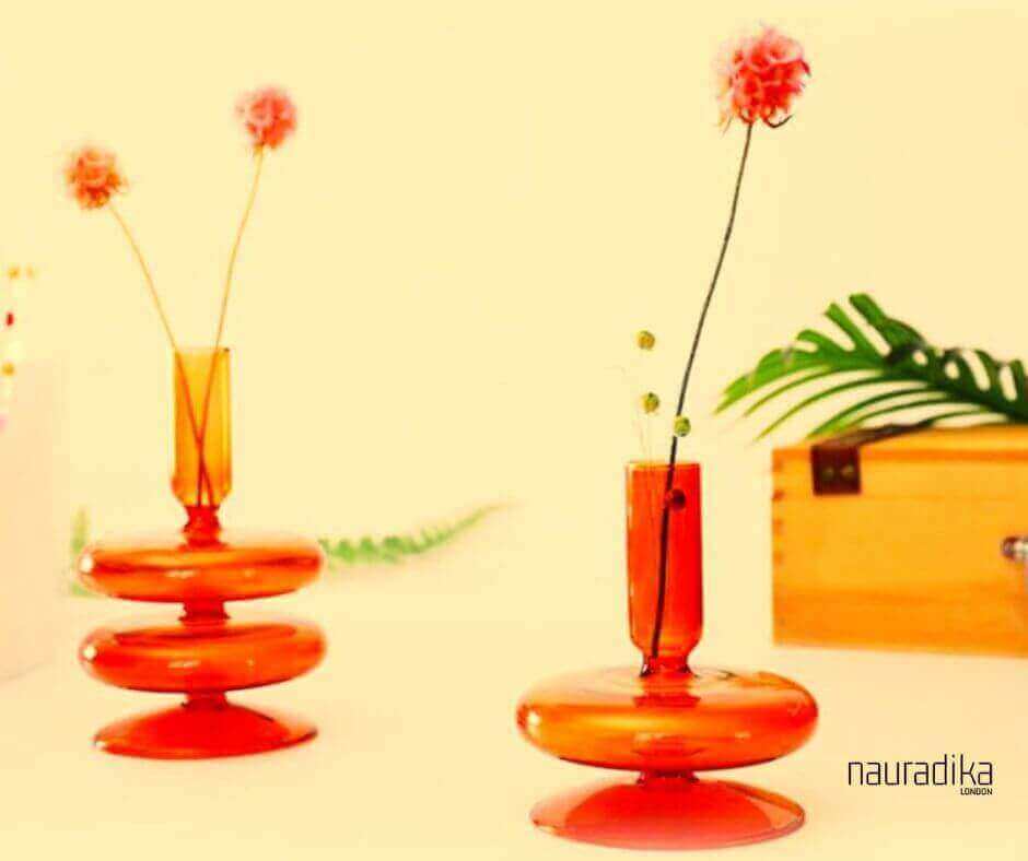 Read this blog on www.nauradika.com: How to put flowers in a vase