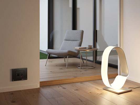 Innovative Lighting and Outdoor Design: Blending Art and Functionality