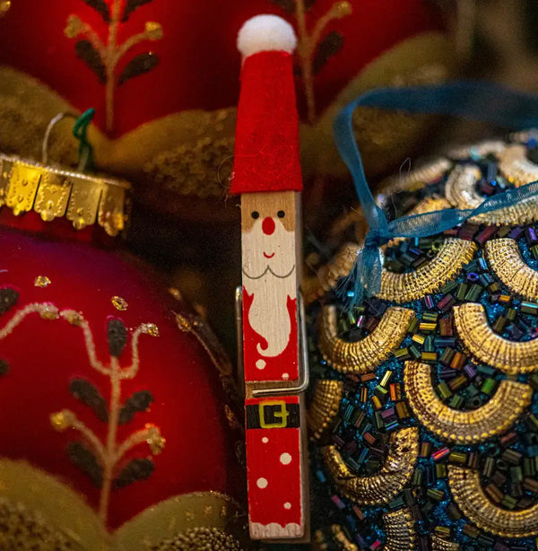 How Can We Celebrate Cultural Traditions Through Modern Gifting