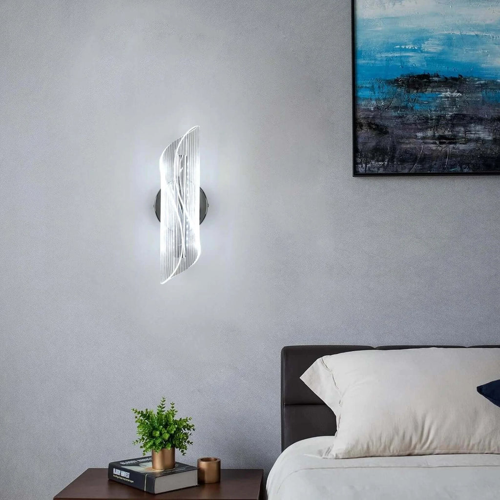 Chrome Ribbon LED Wall Light – Contemporary Acrylic Wall Sconce