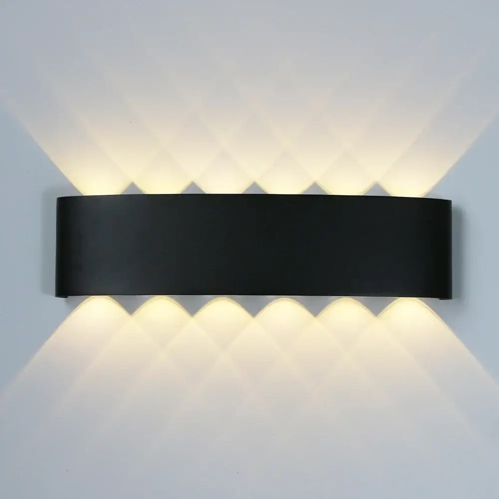 Modern LED Wall Lamp - IP65 Black or White
