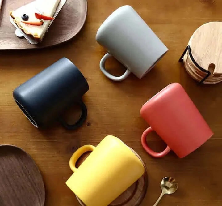 Very Large Stoneware Coffee Mugs – Stylish and Practical Design