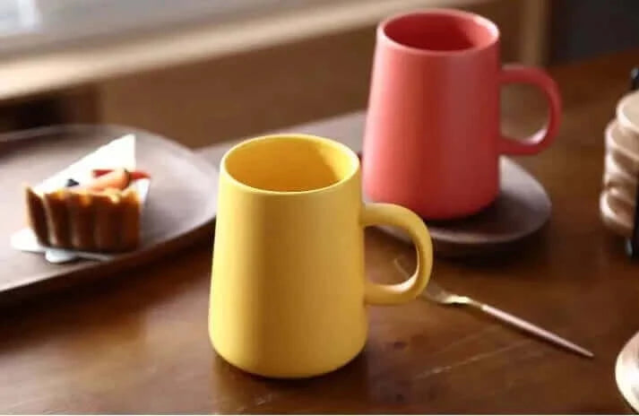 Very Large Stoneware Coffee Mugs – Stylish and Practical Design