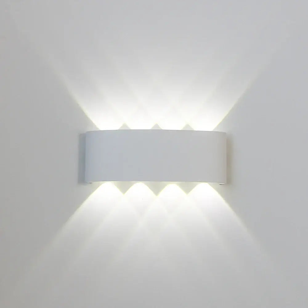 Modern LED Wall Lamp - IP65 Black or White