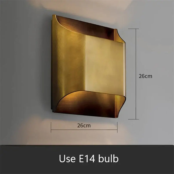 Exquisite Lobby Copper Luxury Wall Lamp! Dimensions: 26cm x 26cm, suitable for E14 bulb use.