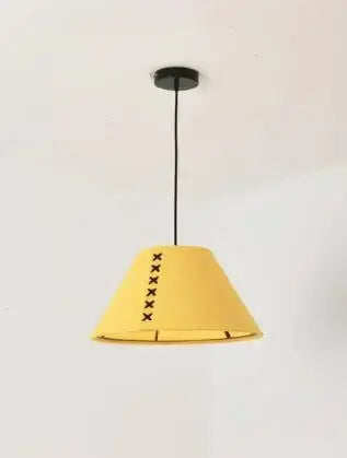 Modern Felt Pendant Lamp – Playful Stitch-Detail Chandelier for Dining Rooms, Bedrooms & Hotels in yellow.