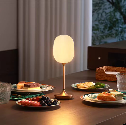 Nordic Minimalist Glass Globe Cordless Table Lamp – Rechargeable