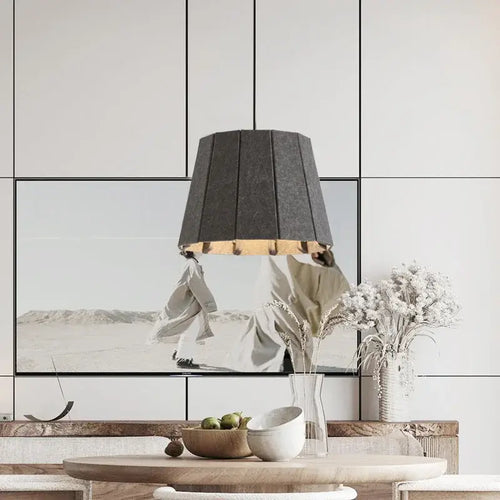 Modern Felt Pendant Lamp – Playful Stitch-Detail Chandelier for Dining Rooms, Bedrooms & Hotels in a stylish interior.