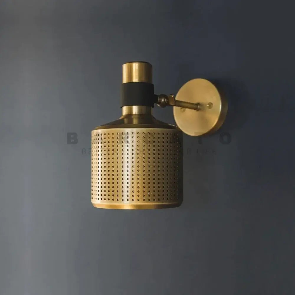 Elegant Radiance: Gold LED Wall Lamp