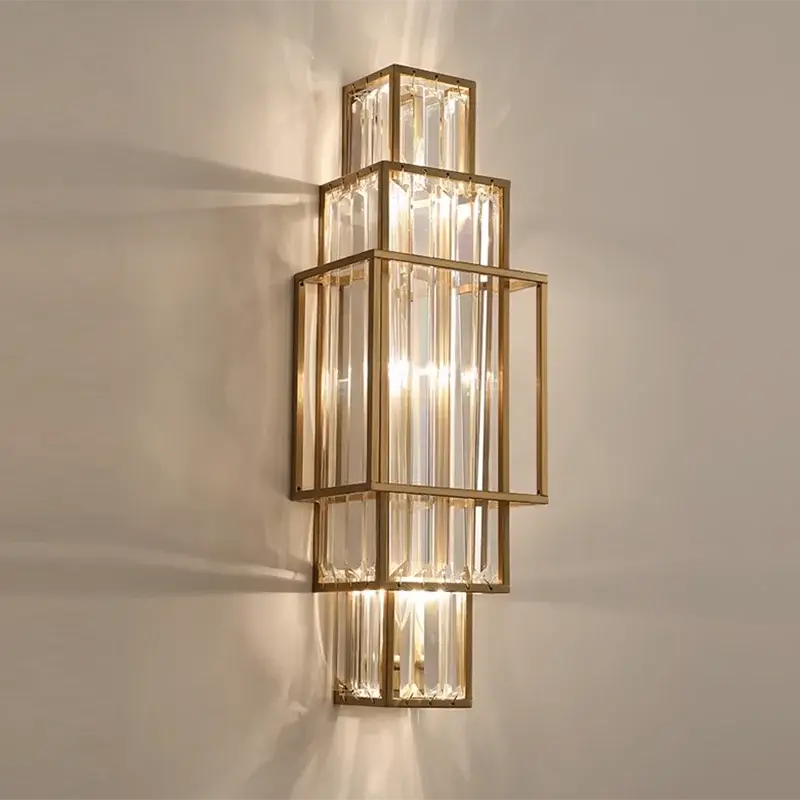 Modern Art Deco Crystal Wall Lamp – Luxurious Geometric Design featuring elegant gold frame and crystal-clear glass.