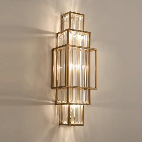 Modern Art Deco Crystal Wall Lamp – Luxurious Geometric Design featuring elegant gold frame and crystal-clear glass.
