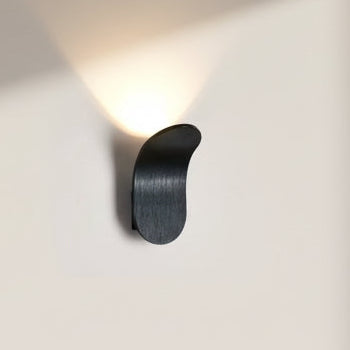 Wall Lamp: Mid-Century Modern Japanese Style, leaf-inspired design with minimalist aesthetics.