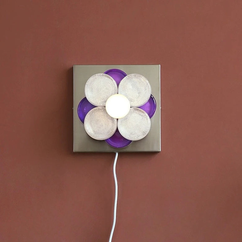 Retro Flower Metal Wall Light with LED Bulbs