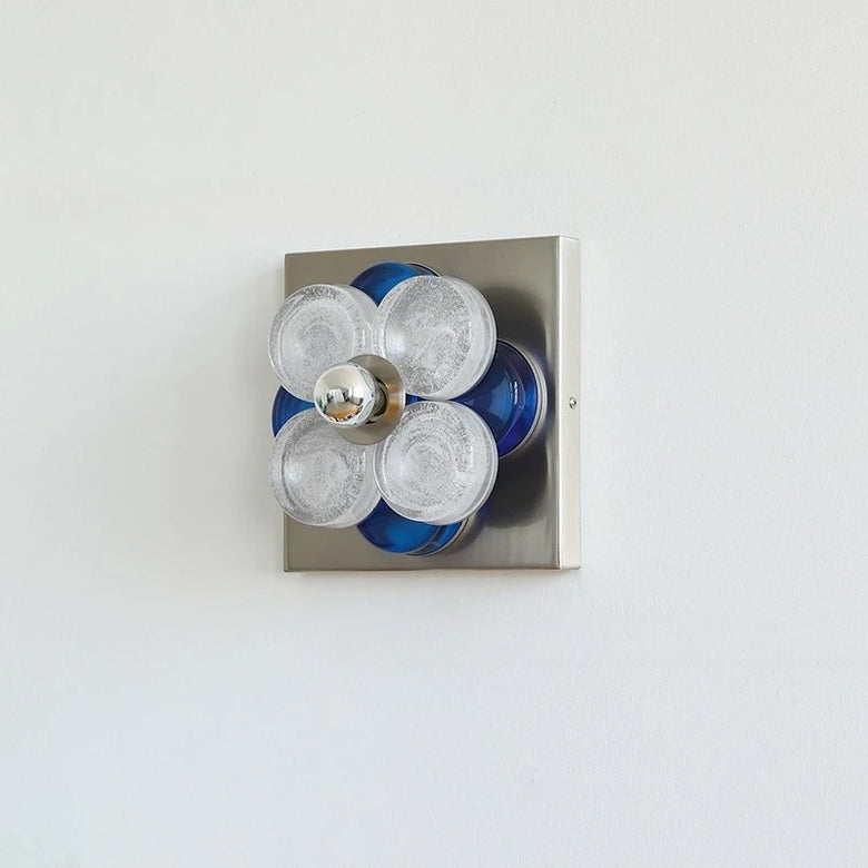 Retro Flower Metal Wall Light with LED Bulbs