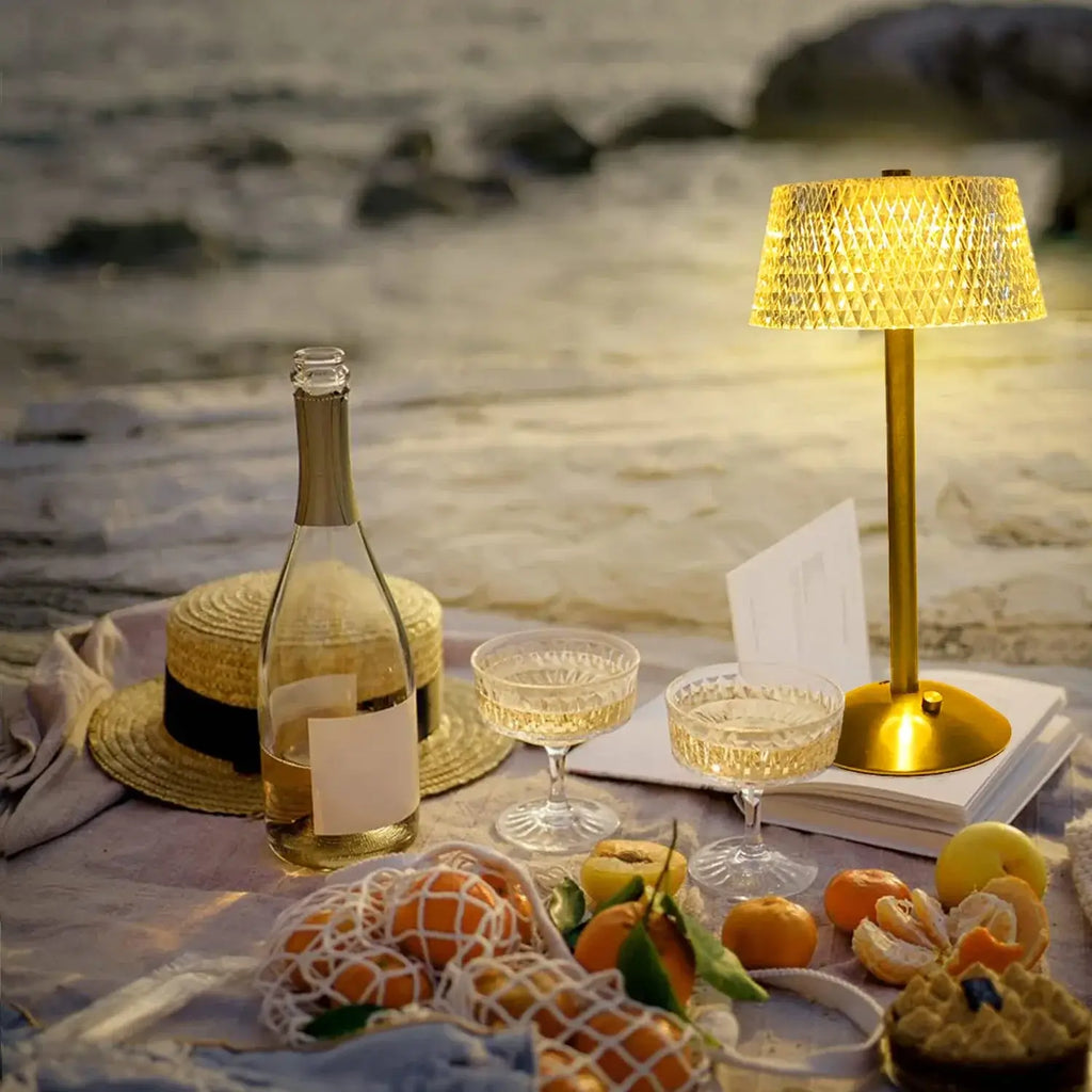 Art-Deco Cordless Table Lamp – Rechargeable, Gold