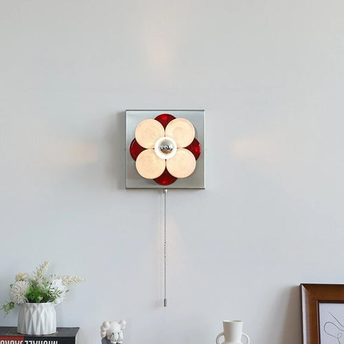 Retro Flower Metal Wall Light with LED Bulbs