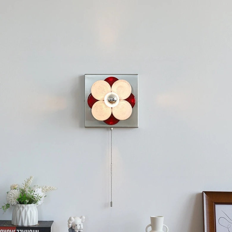 Retro Flower Metal Wall Light with LED Bulbs