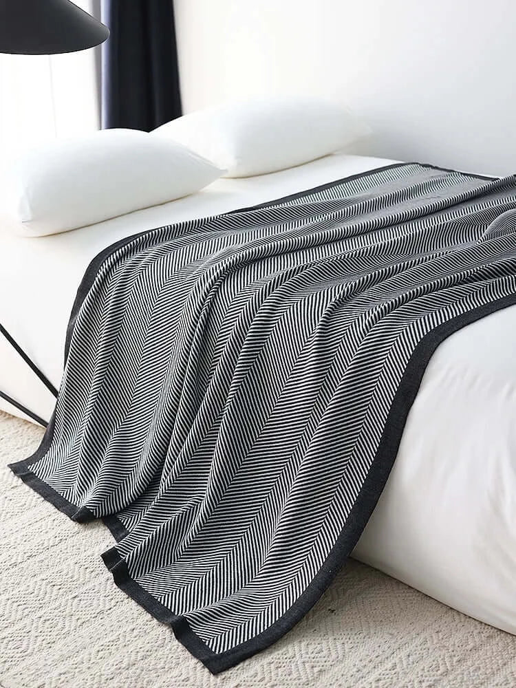 Blankets, Blankets, Blankets, Luxury Herringbone Knitted Blanket [130x180CM]