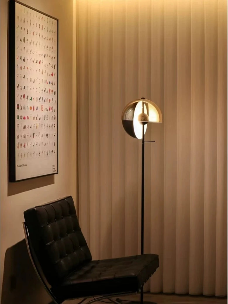 Bauhaus Geometric Smoked Glass Table Lamp – Black Iron, E27