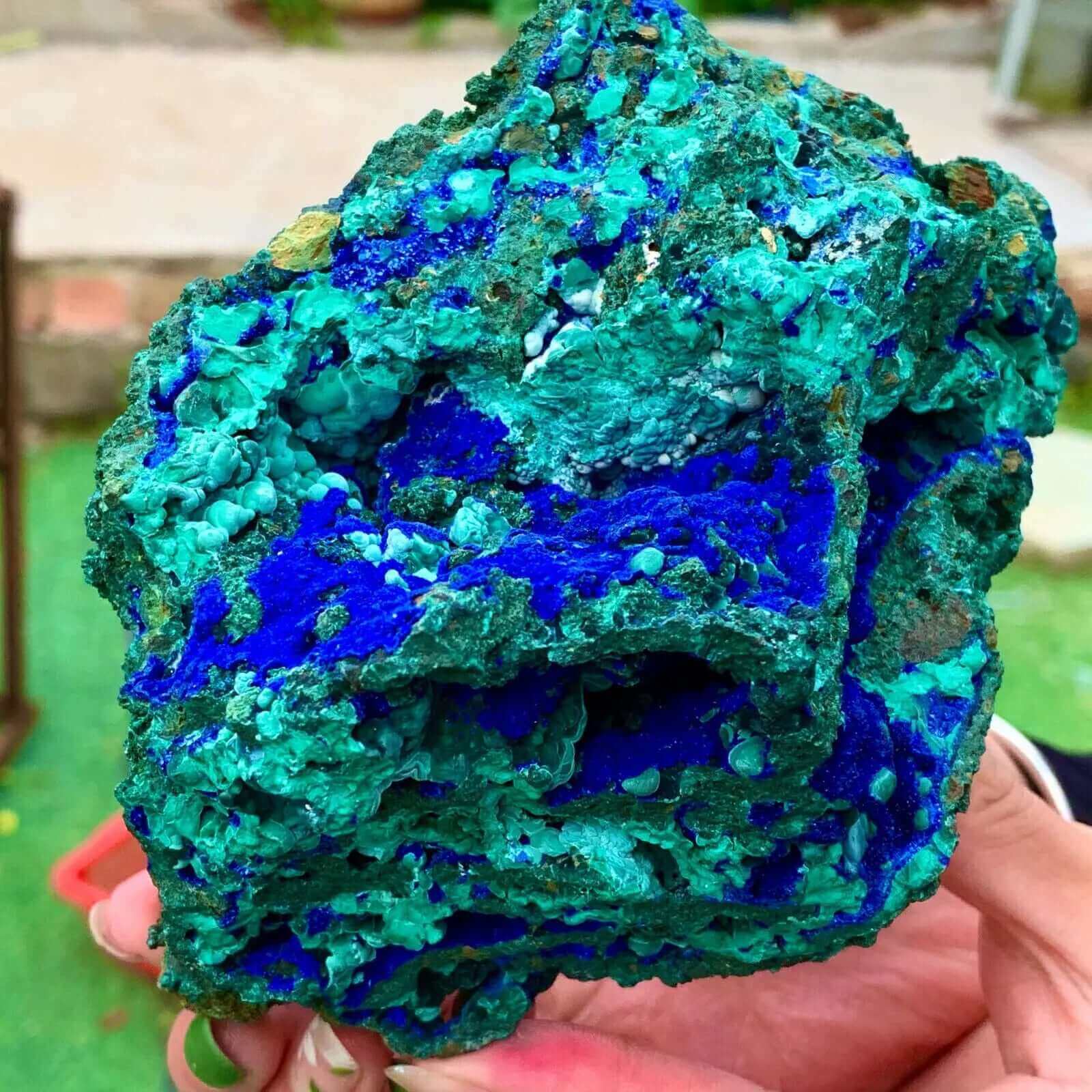 You will find Natural Azurite Malachite, £90.0 on www.nauradika.com in our collection: Loose Stones